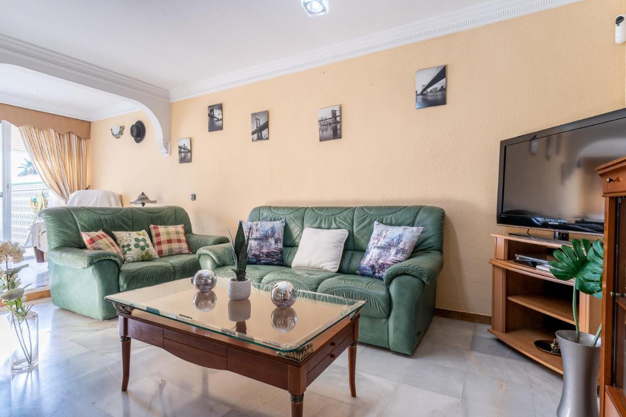 Malagasuite Sotomar Apartment Торремолинос Экстерьер фото