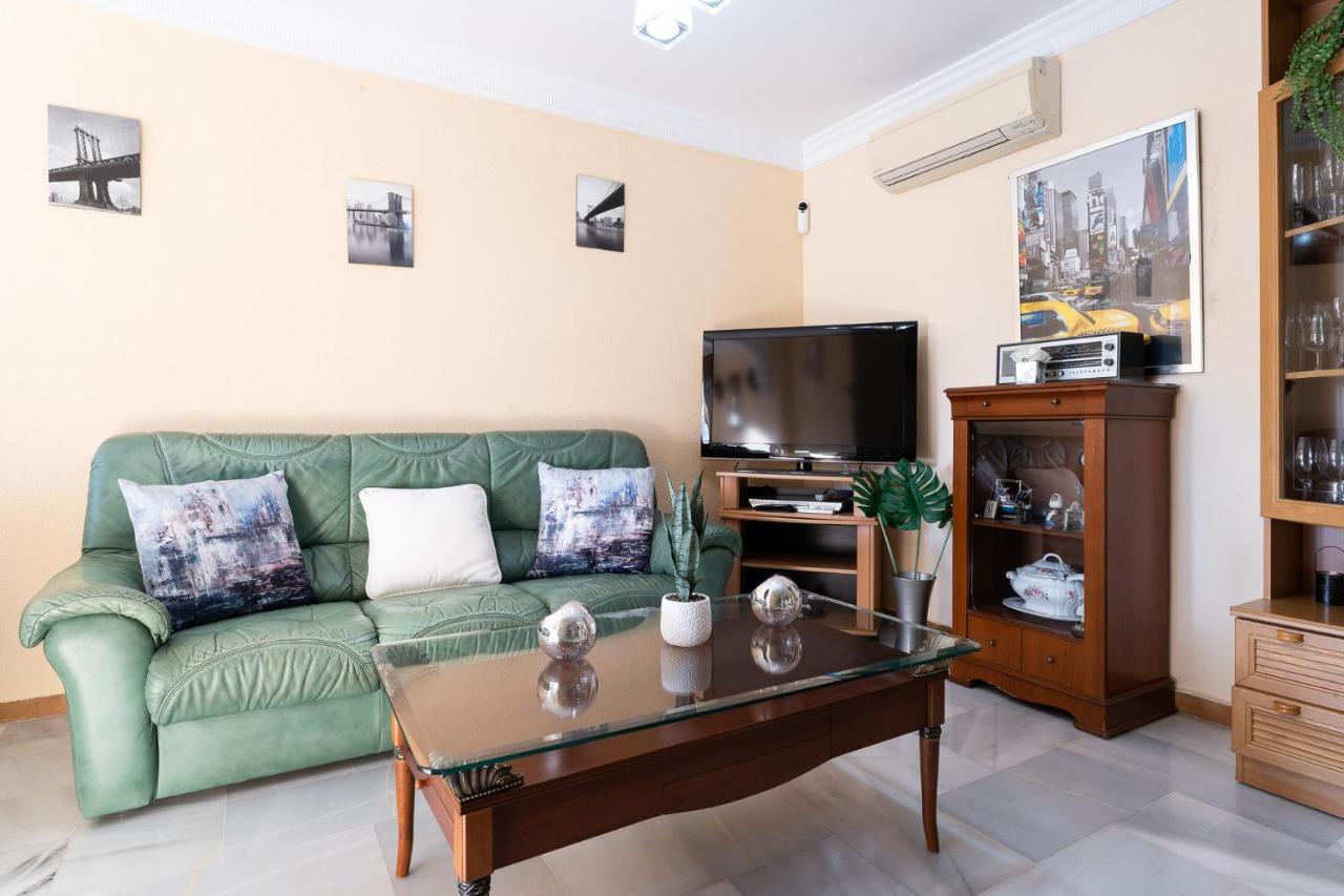 Malagasuite Sotomar Apartment Торремолинос Экстерьер фото