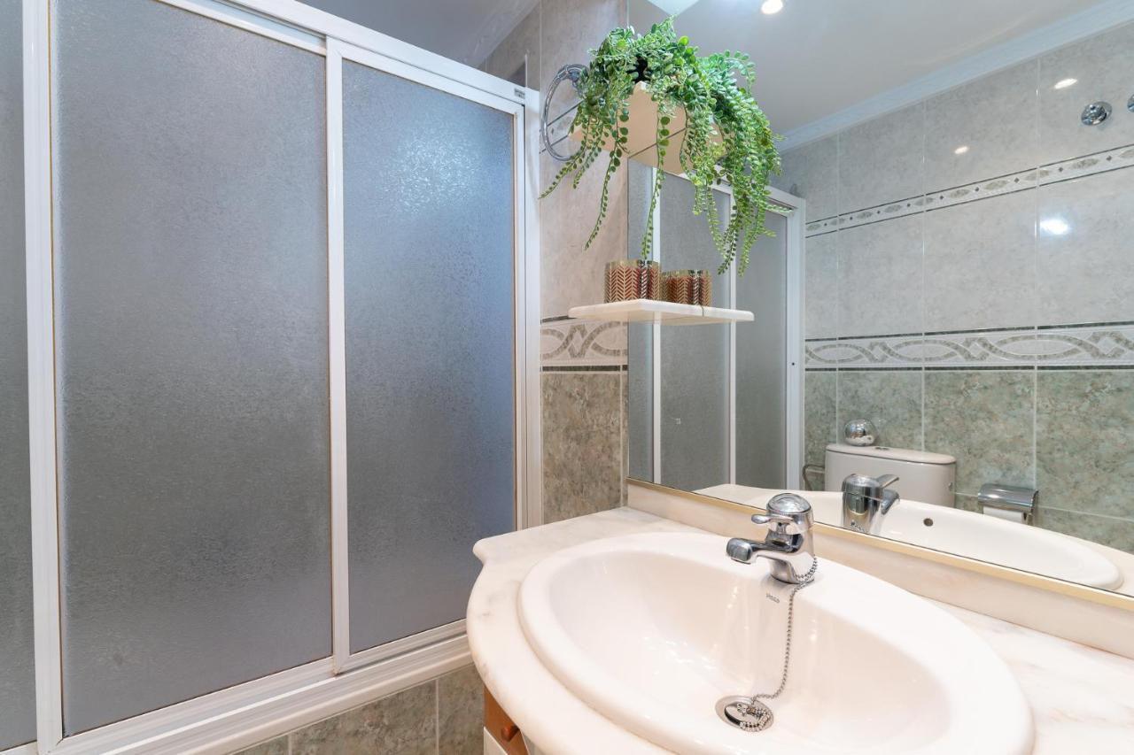 Malagasuite Sotomar Apartment Торремолинос Экстерьер фото